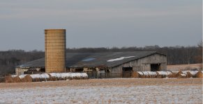 Barn 1.jpg