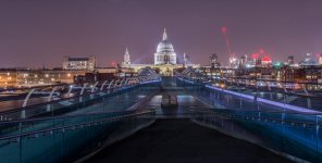 St Pauls Night shot 2.jpg