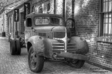 DSC_6187_b&w.jpg