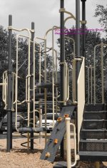 141 CHOWC Playground-130521-04_1.jpg