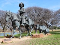 Bronze Drover 002_sm.jpg