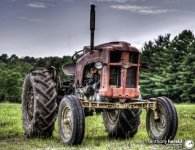 HDR-Tractor.jpg