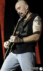 CC2011-40-2.jpg