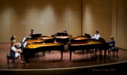 6 pianos 50 1_2 .jpg