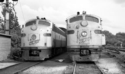 1970s Mid 054 CNW Barrington IL - for upload.jpg