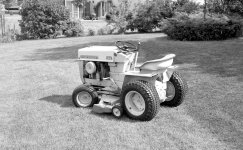 1970s Mid 002 Lawn Tractor - for upload.jpg