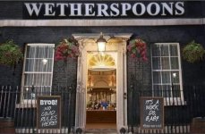 No10 Pub.jpg