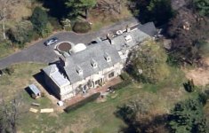 creepy_house2.JPG