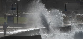 Storm5.jpg