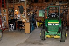 213 Barn-130801-02_01.jpg