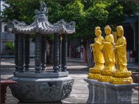 three-statues-1.jpg