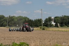 _D814915_Farm Equptment.jpg