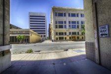 alley_HDR.jpg