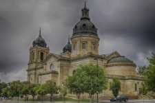 Church_HDR.jpg
