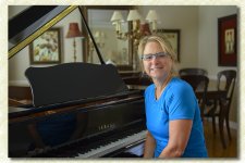 Renée C.jpg