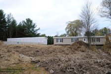 300 Neighbor's House-131028_01.jpg