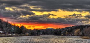 river sunset dec7th.jpg
