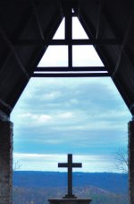 cross on chandler mtn..jpg