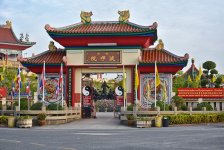 chineseshrine-2.jpg