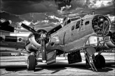 B-17-G in Boca 2013.jpg