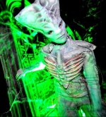 Alien-girl-51[1].jpg