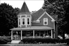 House in Lorain BWsm.jpg