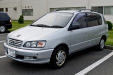 Toyota Ipsum FB2.jpg