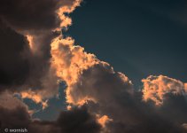 Looks like it might rain.jpg