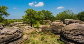 Boulders2.jpg