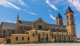 cathedralext.jpg
