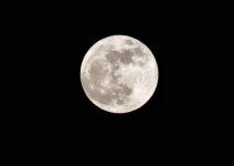 moon3.jpg