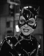Michelle Pfeifer-Catwoman.jpg