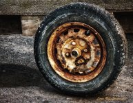 Boat trailer wheel LOL.jpg Boat trailer wheel LOL.jpg