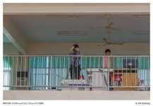 pointing-1-FrameShop.jpg