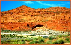 Closer of the Beginning of a Sandstone Arch.jpg
