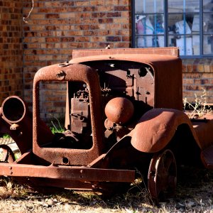 Rusty Car
